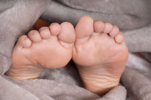 toes under blanket