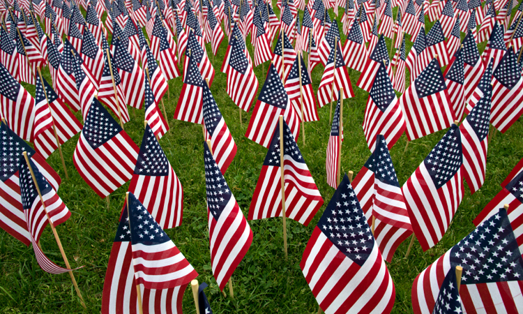 052515_memorial-day-flags