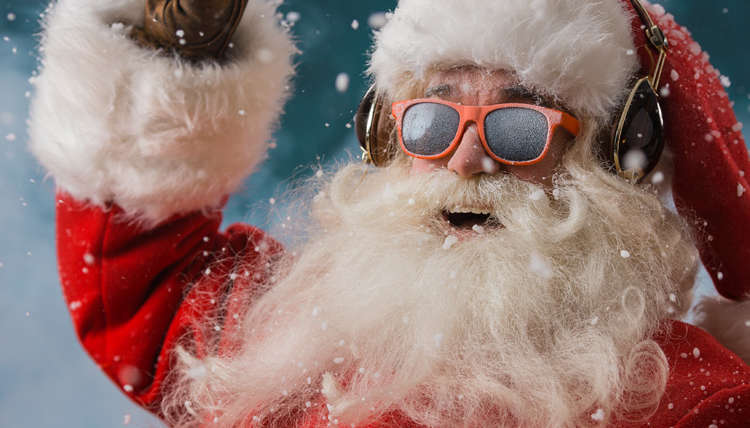 The Ultimate Holiday Playlist For 2015