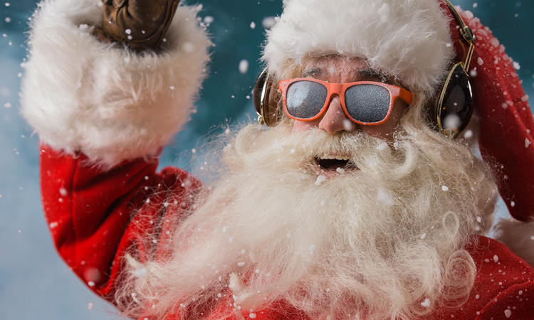 The Ultimate Holiday Playlist For 2015