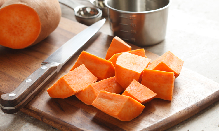 Recipe: Sweet Potato and Kale Warm-Me-Up Soup