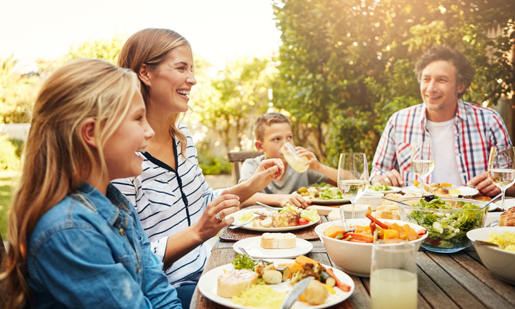 5 Reasons Why Family Meals Matter