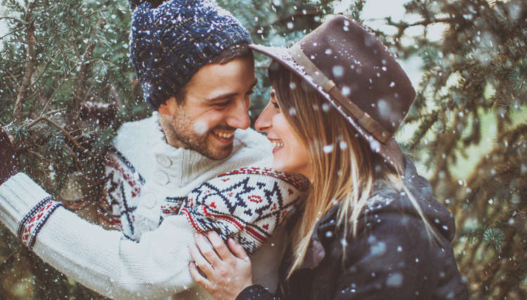 How To Keep Your Relationship Strong During the Holiday Madness