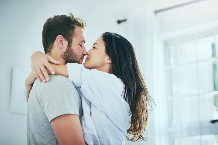 8 Things to Do Before Starting a Relationship
